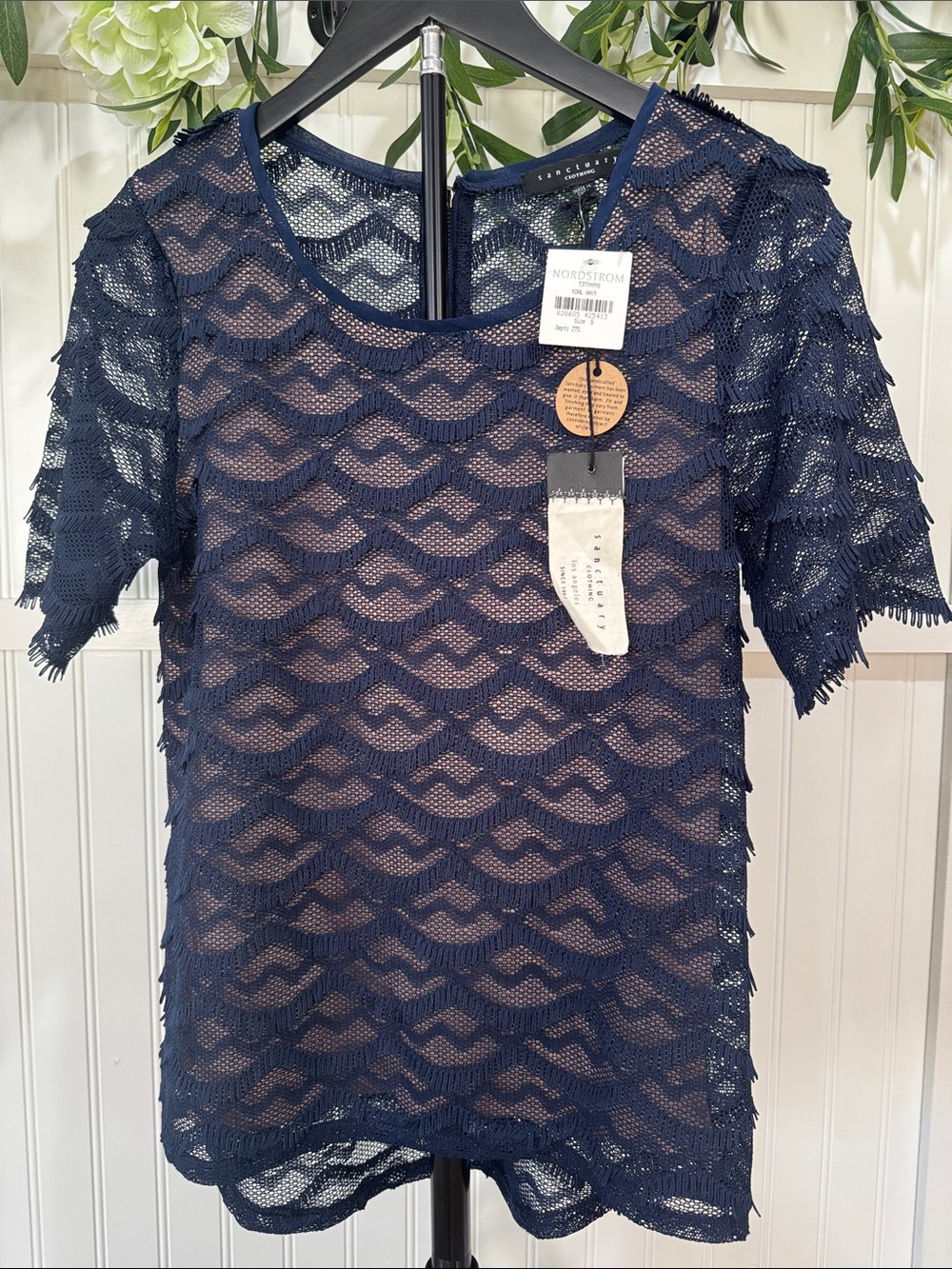 NWT! #604 SANCTUARY Navy Lace Short Sleeve Overlay Top